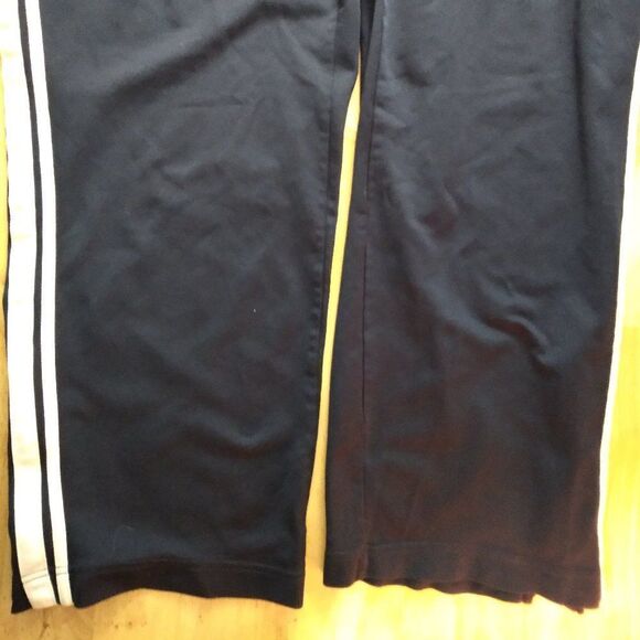 Vintage Nike Small Swoosh Striped Sweatpants Joggers Trainers - Picture 3 of 10
